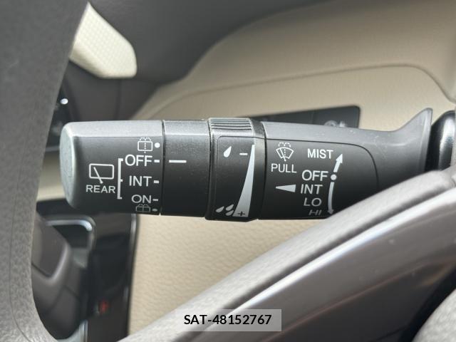 Honda N BOX 2018-05 3380974-16