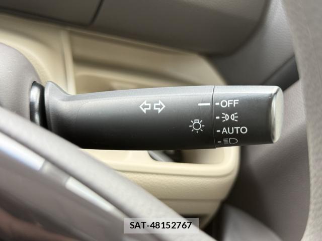 Honda N BOX 2018-05 3380974-17