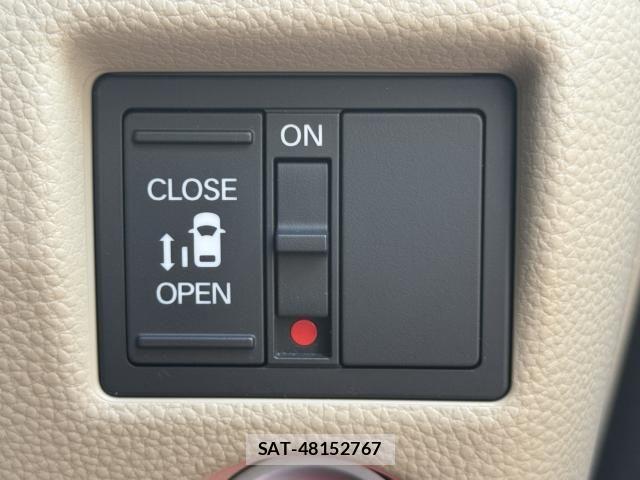 Honda N BOX 2018-05 3380974-20
