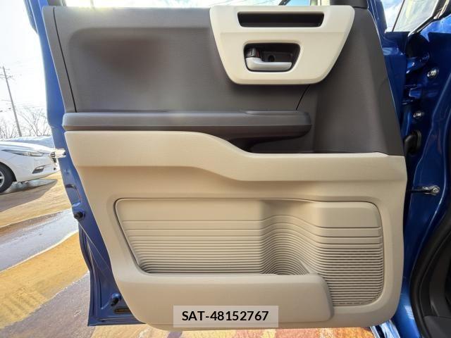 Honda N BOX 2018-05 3380974-29