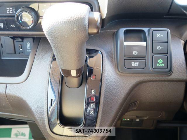 Honda N BOX 2022-07 3772839-18