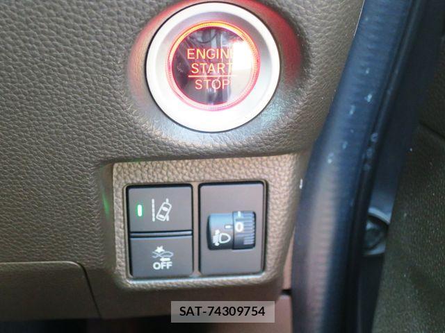 Honda N BOX 2022-07 3772839-19