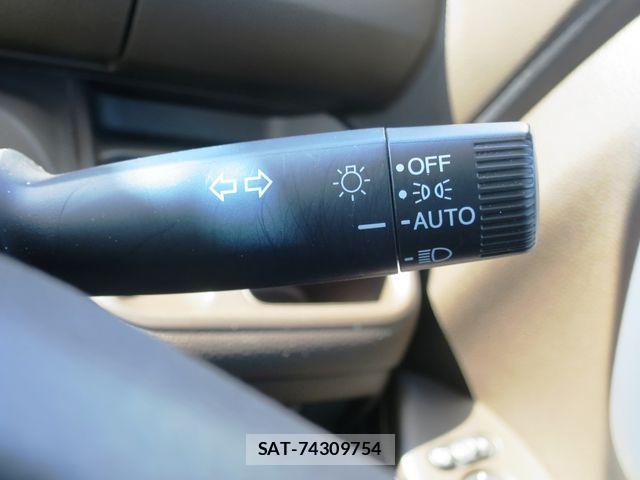 Honda N BOX 2022-07 3772839-21
