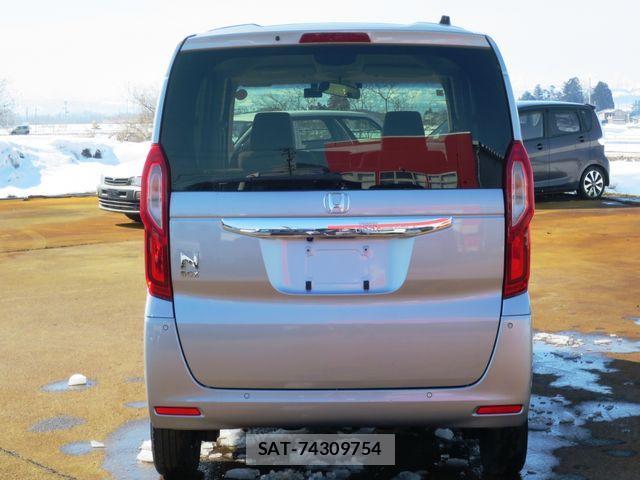 Honda N BOX 2022-07 3772839-3