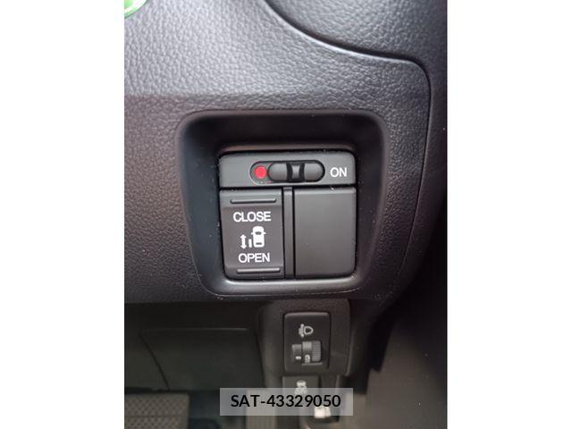 Honda N BOX 2015-06 3833712-8