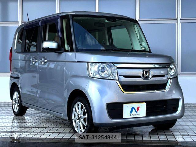 Honda N BOX 2019-01 3908061-17