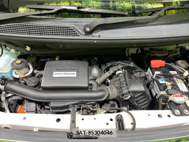 Honda N BOX 2019-01 4755919-18