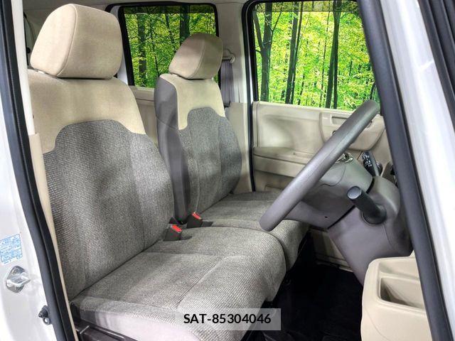 Honda N BOX 2019-01 4755919-8