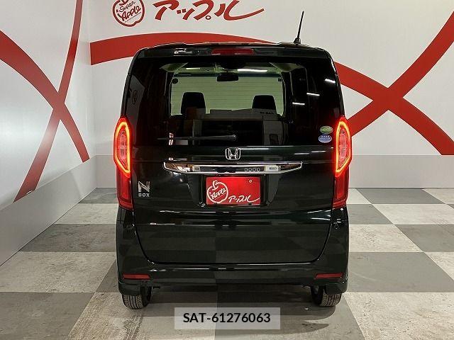 Honda N BOX 2018-01 6500871-5