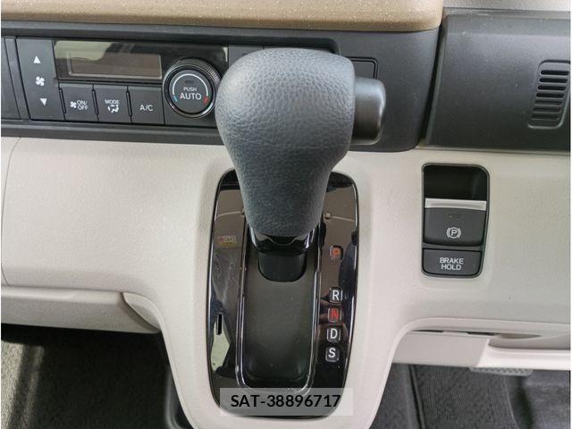 Honda N BOX 2024-05 6526904-8