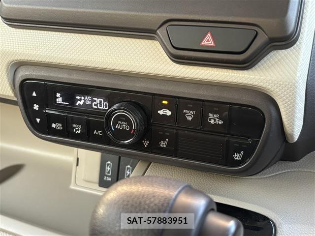 Honda N BOX 2018-06 6546052-15