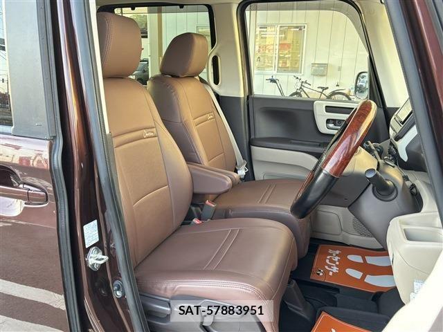 Honda N BOX 2018-06 6546052-19