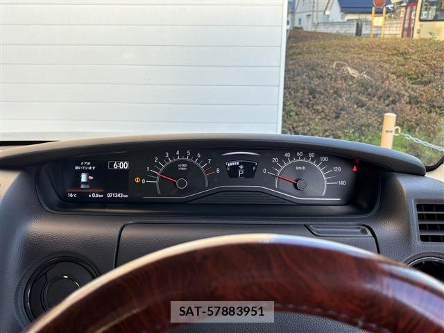 Honda N BOX 2018-06 6546052-7