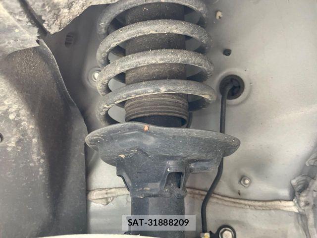 Honda N BOX 2023-06 6672797-18