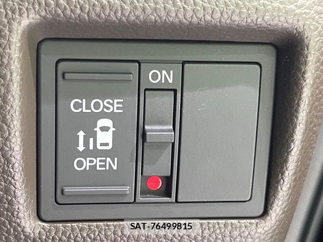 Honda N BOX 2023-03 6672795-5