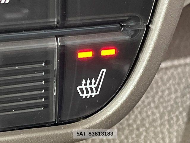Honda N BOX 2023-04 6677109-6