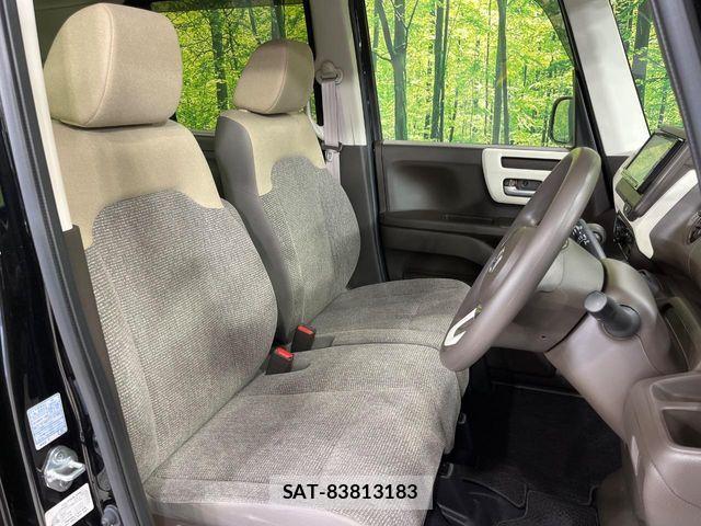Honda N BOX 2023-04 6677109-7