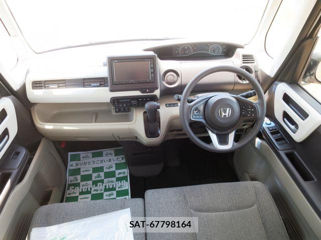 Honda N BOX 2018-12 6691129-12