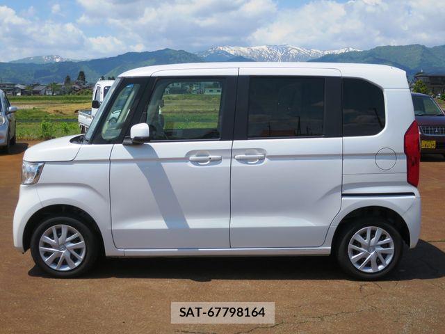Honda N BOX 2018-12 6691129-4
