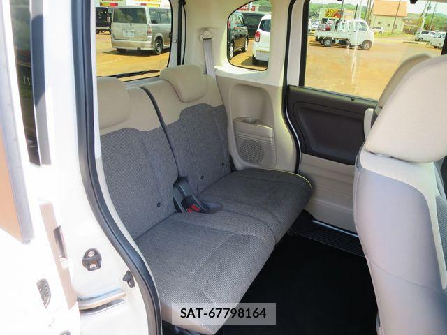 Honda N BOX 2018-12 6691129-8