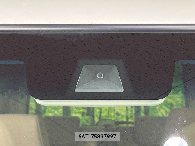 Honda N BOX 2023-11 6716805-2