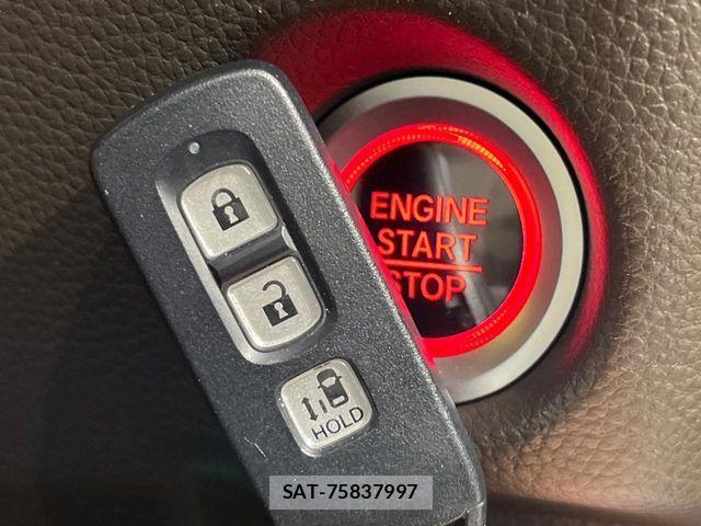 Honda N BOX 2023-11 6716805-6
