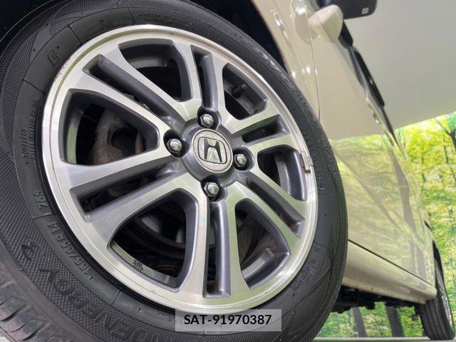 Honda N BOX 2013-05 6752566-13