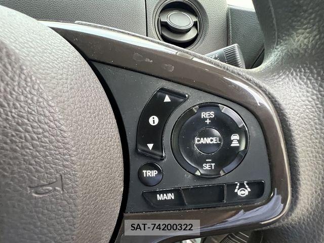 Honda N BOX 2023-09 6909884-12