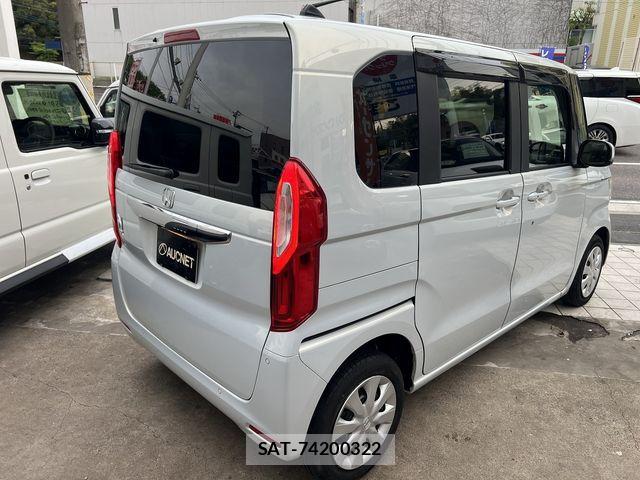 Honda N BOX 2023-09 6909884-1