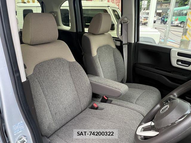 Honda N BOX 2023-09 6909884-3