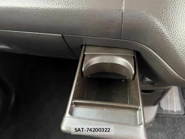 Honda N BOX 2023-09 6909884-8