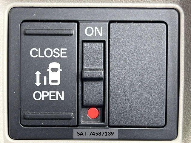 Honda N BOX 2024-03 6909881-2