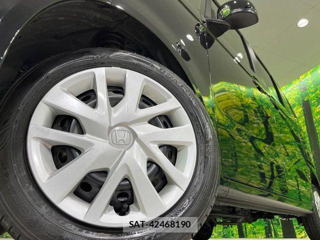 Honda N BOX 2024-12 6909854-12