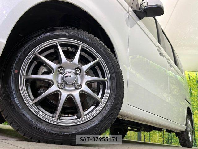 Honda N BOX 2024-12 6909879-12