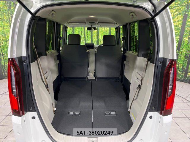 Honda N BOX 2026-04 6909878-9