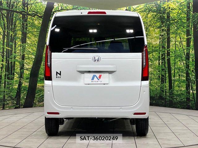 Honda N BOX 2026-04 6909878-14