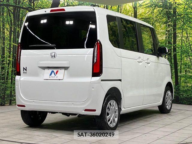 Honda N BOX 2026-04 6909878-16