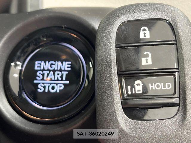 Honda N BOX 2026-04 6909878-6