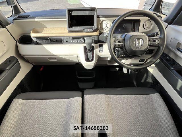 Honda N BOX 2025-11 6909877-1