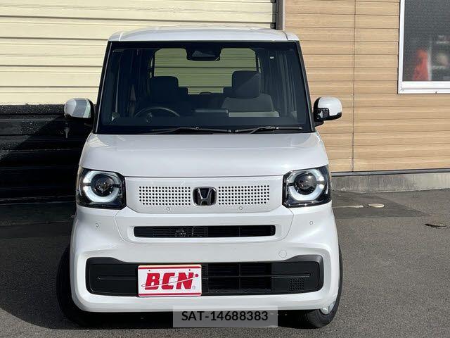 Honda N BOX 2025-11 6909877-21