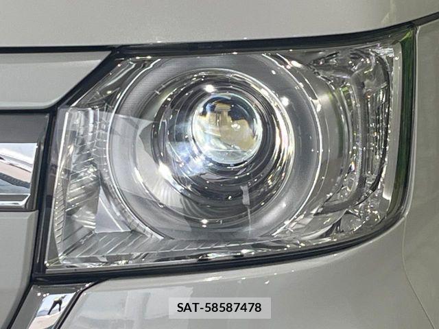 Honda N BOX 2023-06 6996147-12