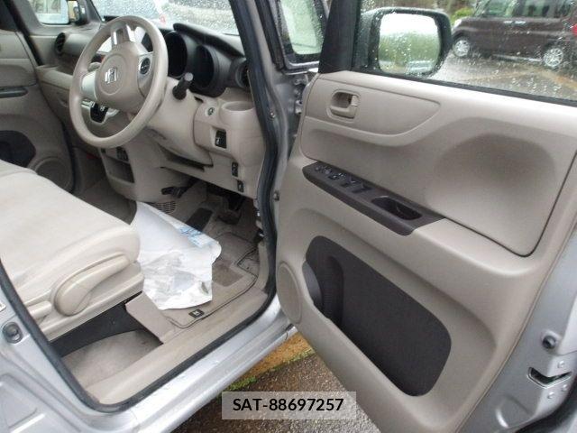 Honda N BOX 2015-05 6996146-10