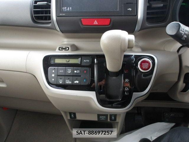 Honda N BOX 2015-05 6996146-13