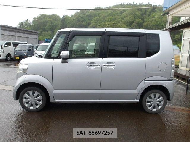 Honda N BOX 2015-05 6996146-4