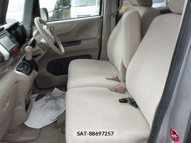 Honda N BOX 2015-05 6996146-6