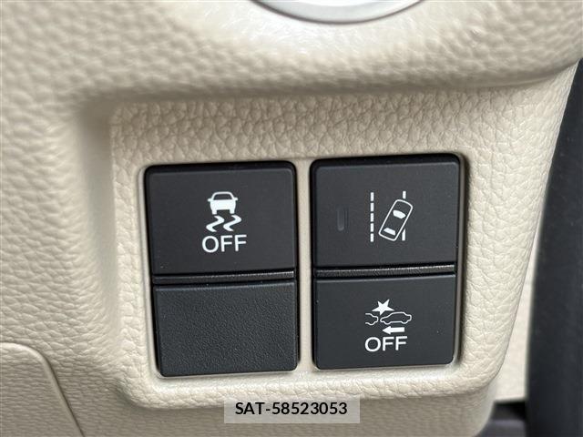 Honda N BOX 2017-10 7059853-21
