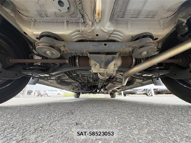 Honda N BOX 2017-10 7059853-29