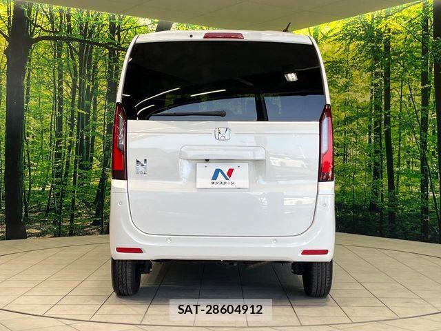 Honda N BOX 2025-03 7059848-14