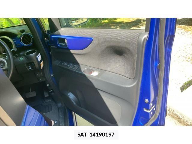 Honda N BOX 2016-03 7059859-12