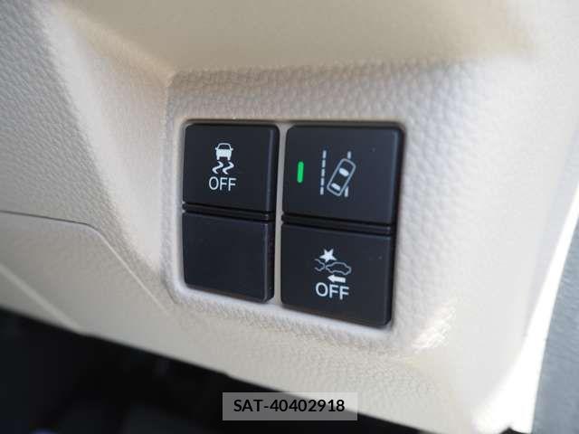 Honda N BOX 2021-01 7215898-12